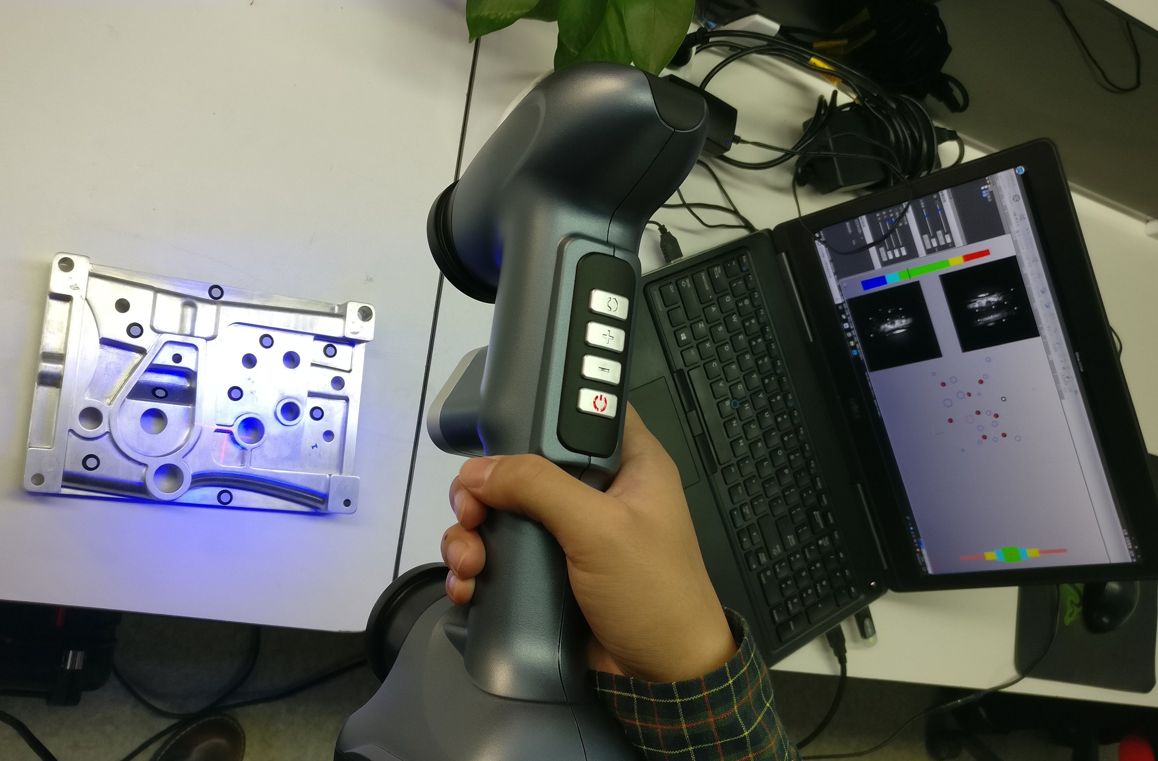 기계 부품용 홀 플래시 캡처 기능이 있는 3D 스캐너