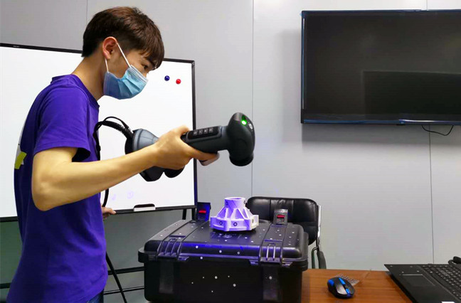 자동차 부품 리버스 엔지니어링을 위한 3D 스캐너